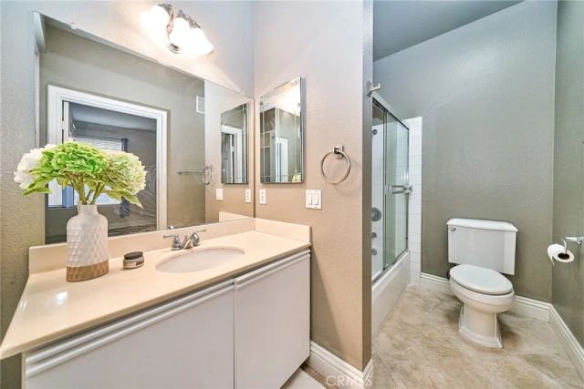 10824 Sabre hill Dr 194, San Diego, CA 92128