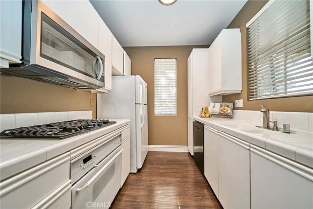 10824 Sabre hill Dr 194, San Diego, CA 92128