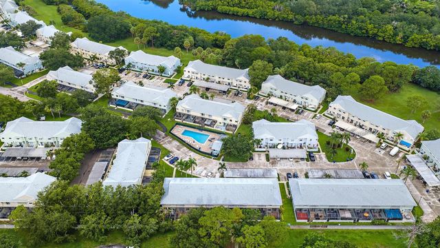 6158 Riverwalk Lane 6, Jupiter, FL 33458
