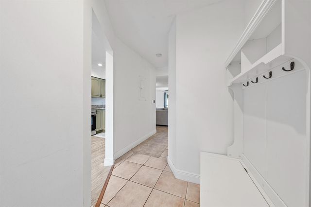 6158 Riverwalk Lane 6, Jupiter, FL 33458