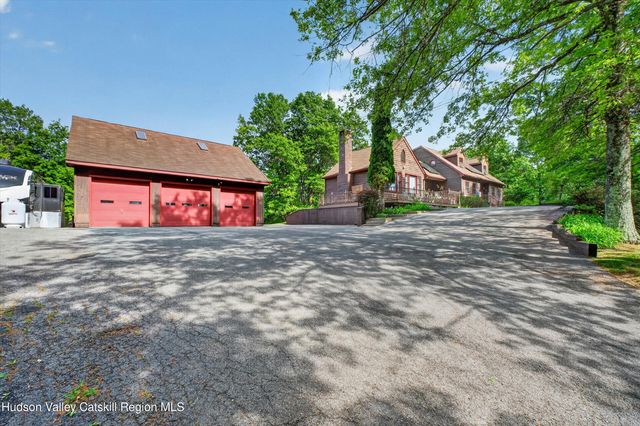 112 Dubois Road, New Paltz, NY 12561
