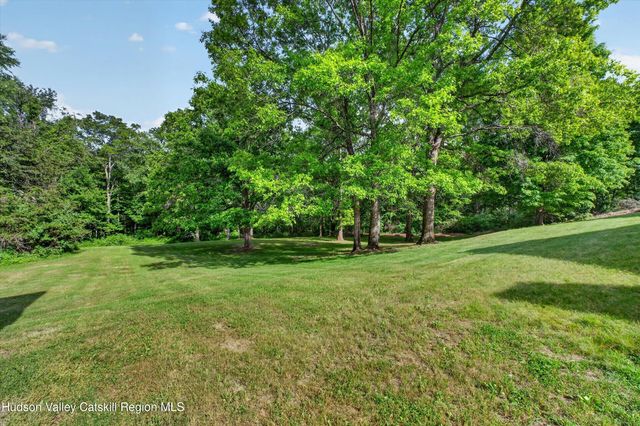 112 Dubois Road, New Paltz, NY 12561