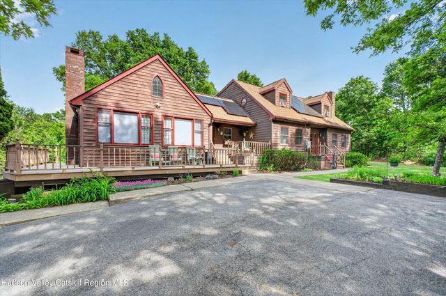112 Dubois Road, New Paltz, NY 12561