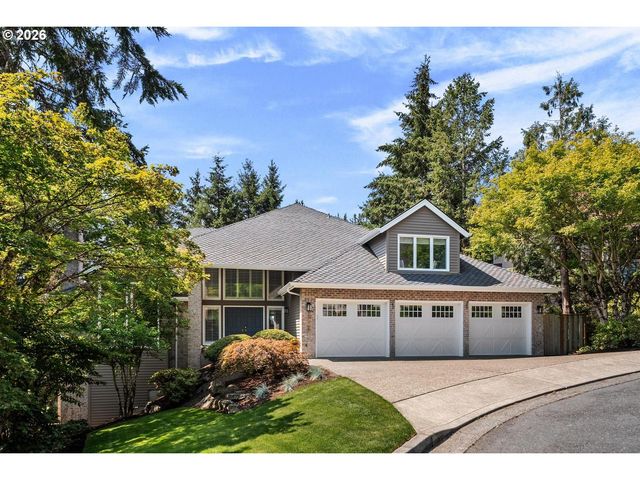 19042 35TH Pl, Lake Oswego, OR 97034