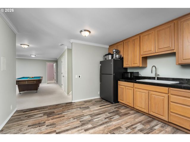 19042 35TH Pl, Lake Oswego, OR 97034
