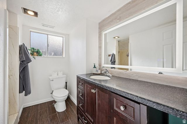 213 S 75 W, Farmington, UT 84025