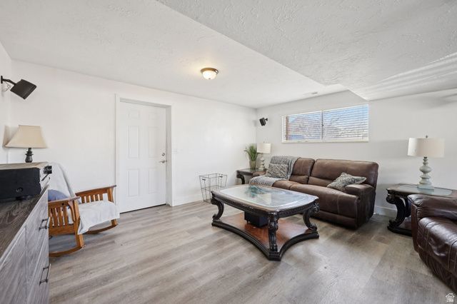 213 S 75 W, Farmington, UT 84025