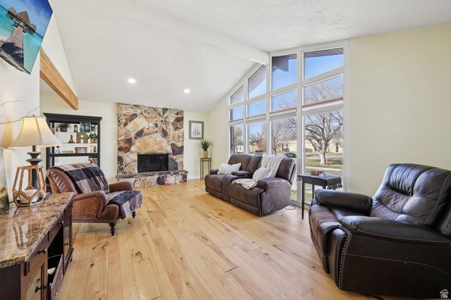 213 S 75 W, Farmington, UT 84025