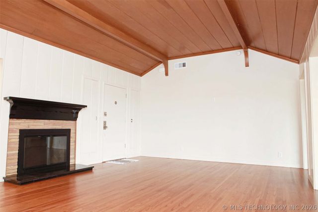 2211 N Denver Place, Tulsa, OK 74106