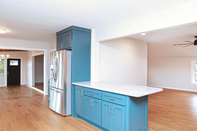 2211 N Denver Place, Tulsa, OK 74106