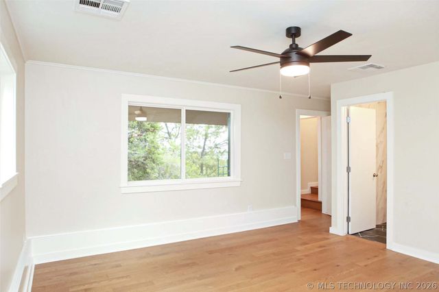 2211 N Denver Place, Tulsa, OK 74106