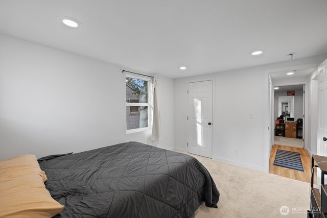 4110 W J Street, Bremerton, WA 98312