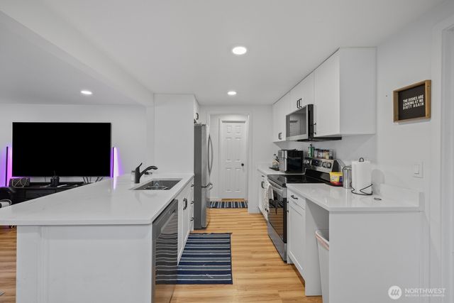 4110 W J Street, Bremerton, WA 98312