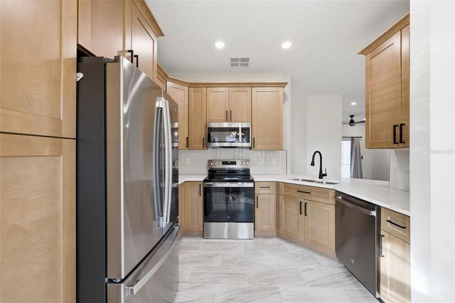 4506 WATERSIDE POINTE CIRCLE, Orlando, FL 32829