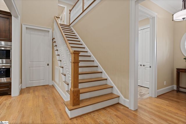105 Hampton Grove Way, Greenville, SC 29617