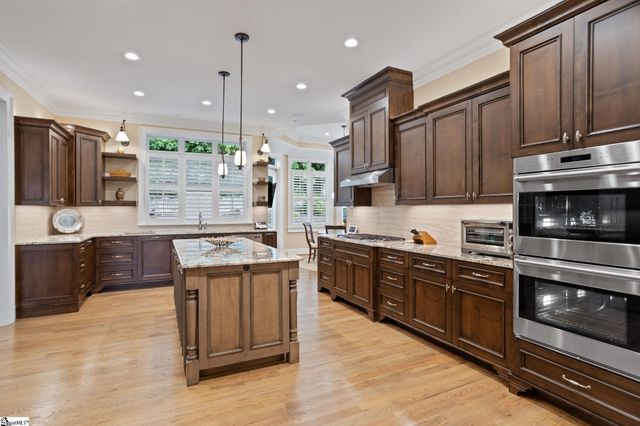 105 Hampton Grove Way, Greenville, SC 29617