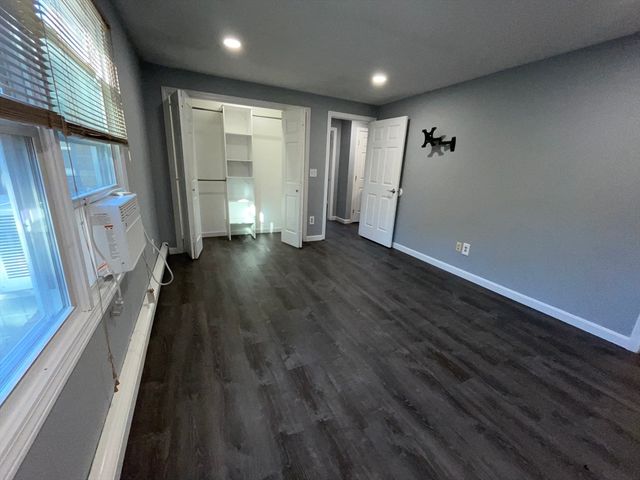 610 S Franklin St C304, Holbrook, MA 02343