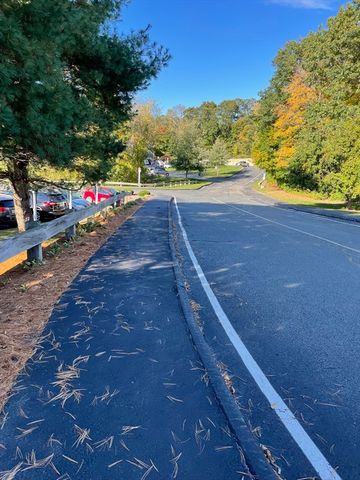 610 S Franklin St C304, Holbrook, MA 02343
