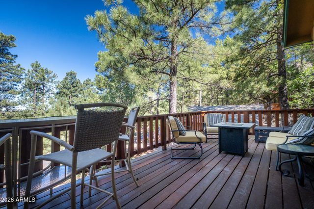 17845 S SILVERLAKE Drive, Munds Park, AZ 86017