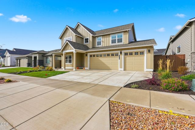 3718 NE Suchy Street, Bend, OR 97701