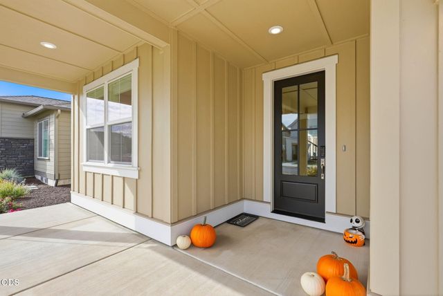 3718 NE Suchy Street, Bend, OR 97701