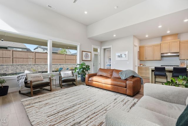 3718 NE Suchy Street, Bend, OR 97701