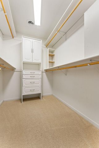 901 Veterans Lane, Crown Point, IN 46307