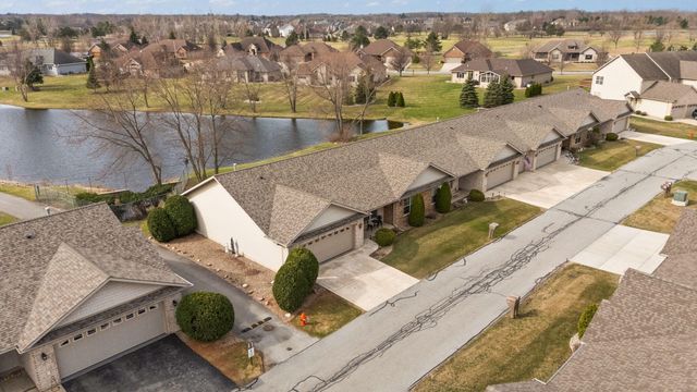 901 Veterans Lane, Crown Point, IN 46307