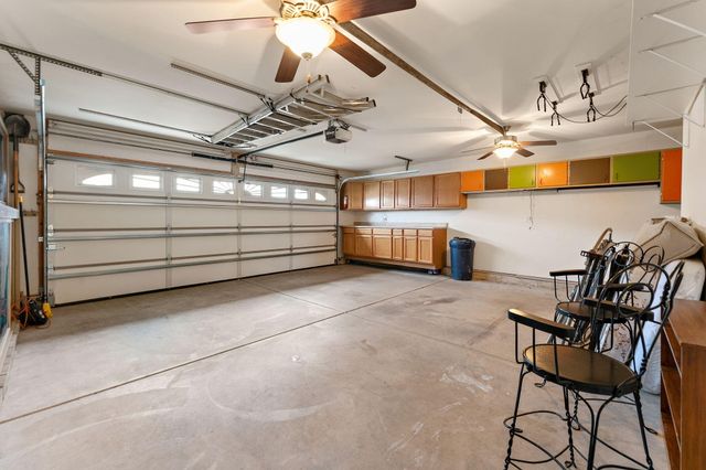 901 Veterans Lane, Crown Point, IN 46307