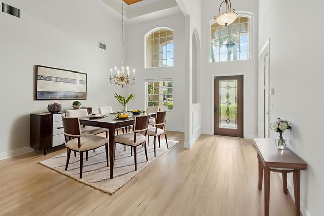 9863 Royal Cardigan Way, West Palm Beach, FL 33411