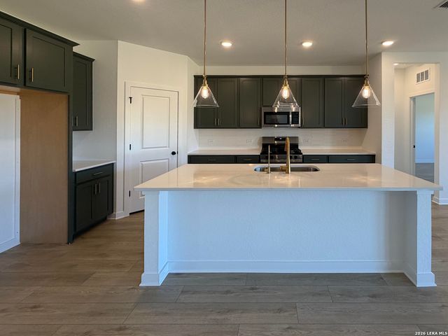 130 Desert Cactus, San Antonio, TX 78253