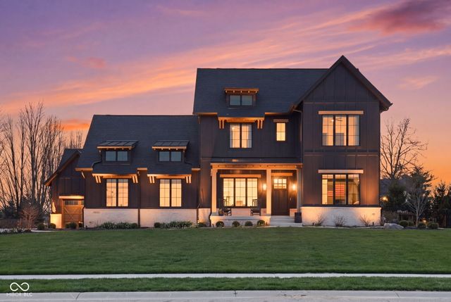 15860 Oak Park Vista, Westfield, IN 46074