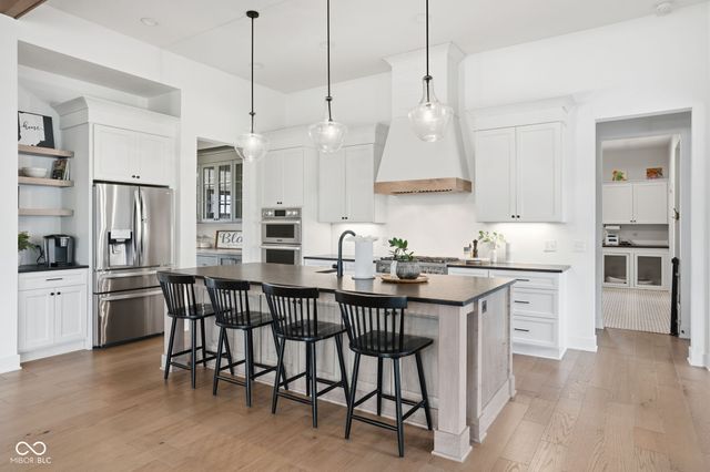 15860 Oak Park Vista, Westfield, IN 46074