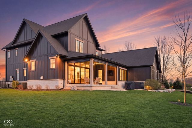 15860 Oak Park Vista, Westfield, IN 46074