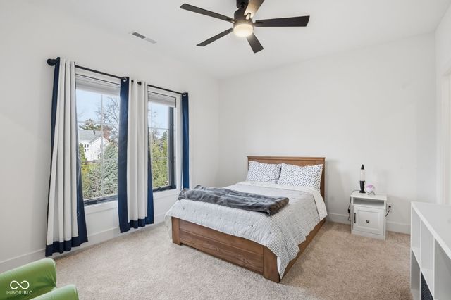 15860 Oak Park Vista, Westfield, IN 46074