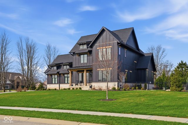 15860 Oak Park Vista, Westfield, IN 46074