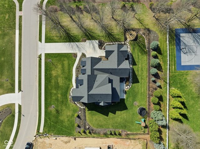 15860 Oak Park Vista, Westfield, IN 46074