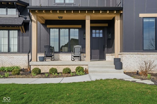 15860 Oak Park Vista, Westfield, IN 46074