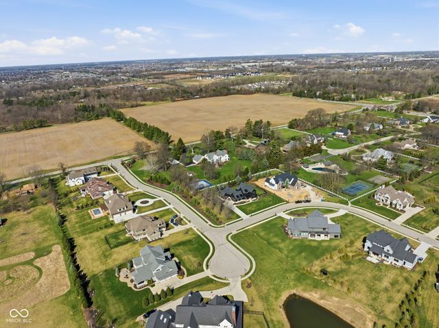 15860 Oak Park Vista, Westfield, IN 46074