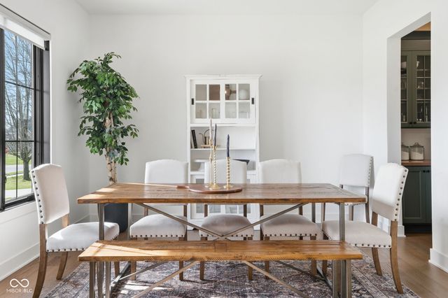 15860 Oak Park Vista, Westfield, IN 46074