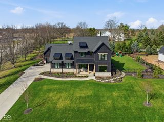 15860 Oak Park Vista, Westfield, IN 46074