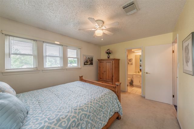 1219 Brian Court, Grapevine, TX 76051