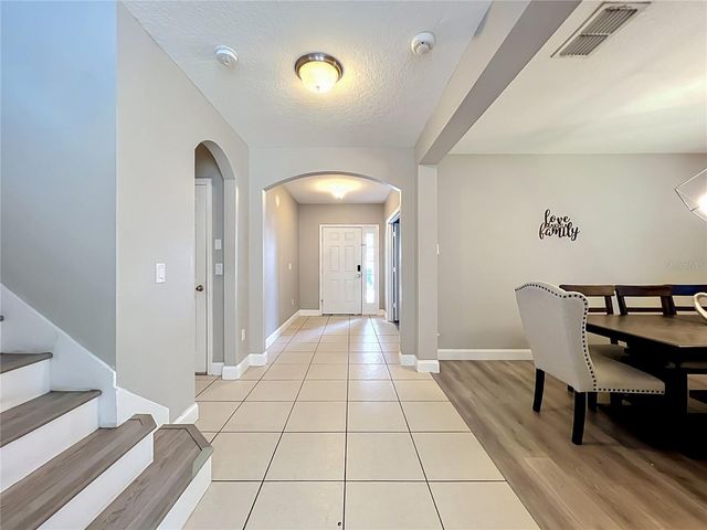 10672 CABBAGE TREE LOOP, Orlando, FL 32825