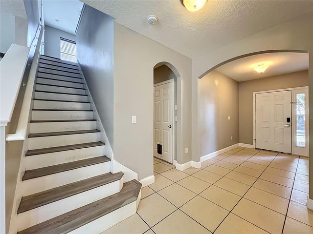 10672 CABBAGE TREE LOOP, Orlando, FL 32825
