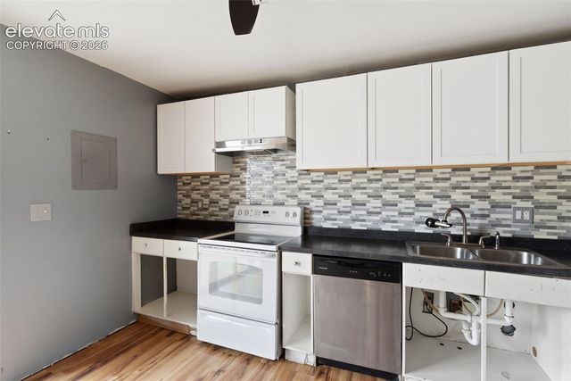 374 Greensboro NA, Colorado Springs, CO 80906