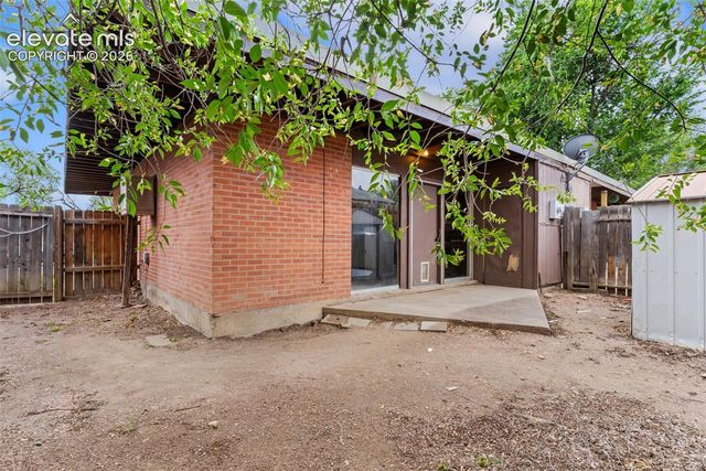 374 Greensboro NA, Colorado Springs, CO 80906