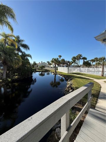 1845 Waterford Drive 5, Vero Beach, FL 32966