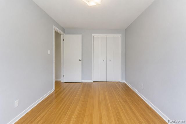 1107 Odessa Drive, Holly Village, MI 48442
