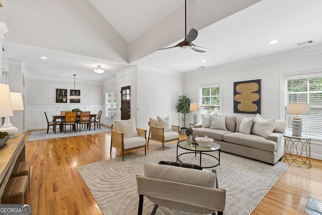 1651 Barfield Run Run NW, Atlanta, GA 30318