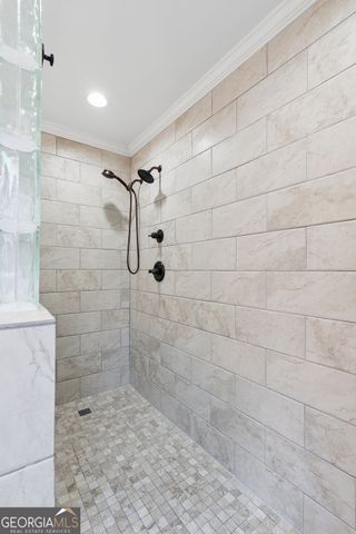 1651 Barfield Run Run NW, Atlanta, GA 30318